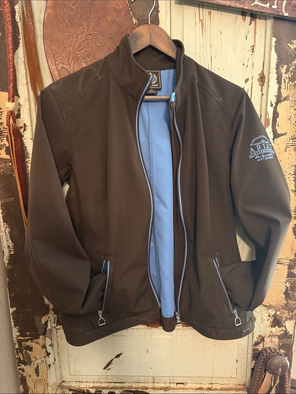 Ariat Wimens Brown Softshell Jacket with Blue Lining